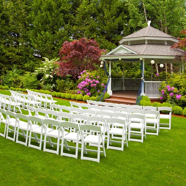our wedding and event trailers are perfect for outdoor venues and can be set up in any location to provide convenient facilities for your guests